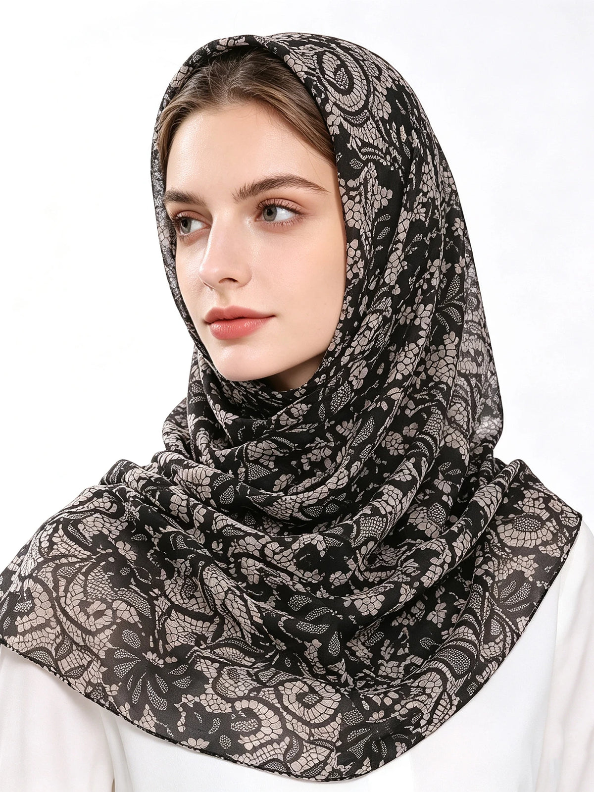 Noir Arabesque Hijab