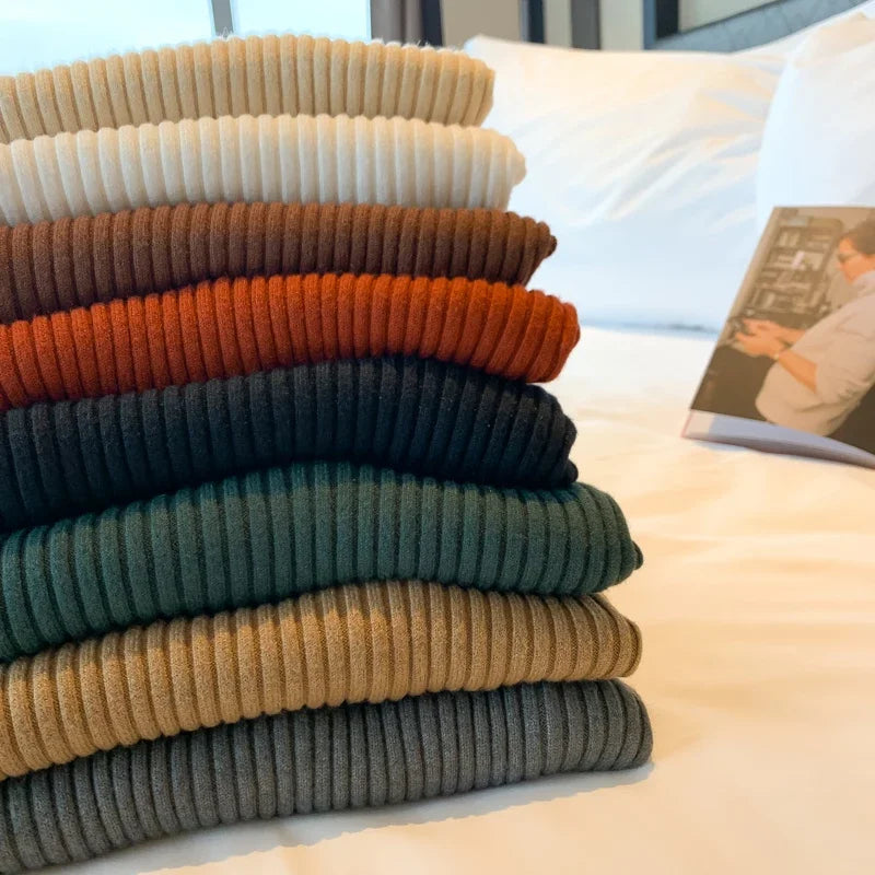 Luna Ribbed Turtleneck