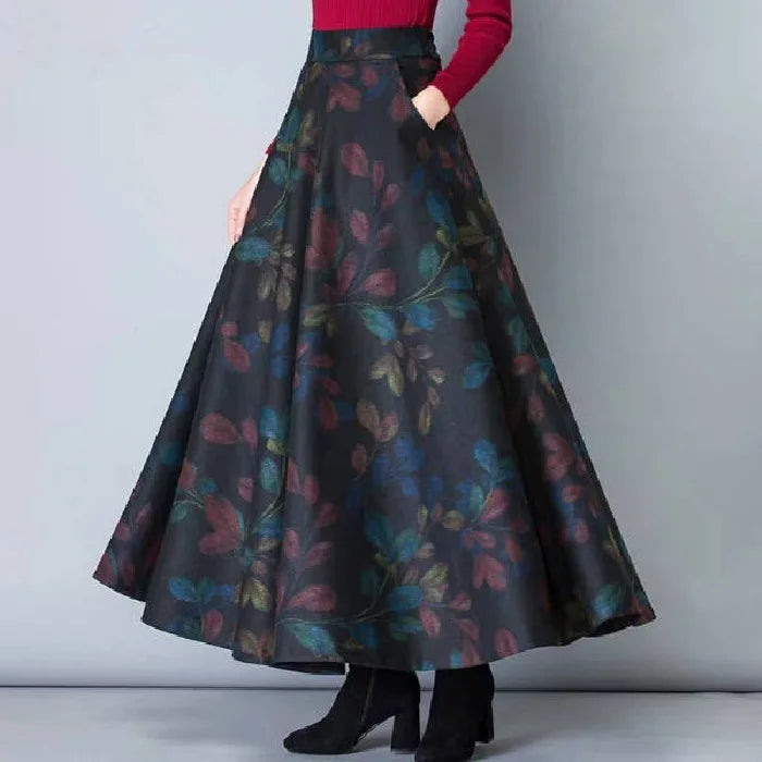 Daphne Check Skirt