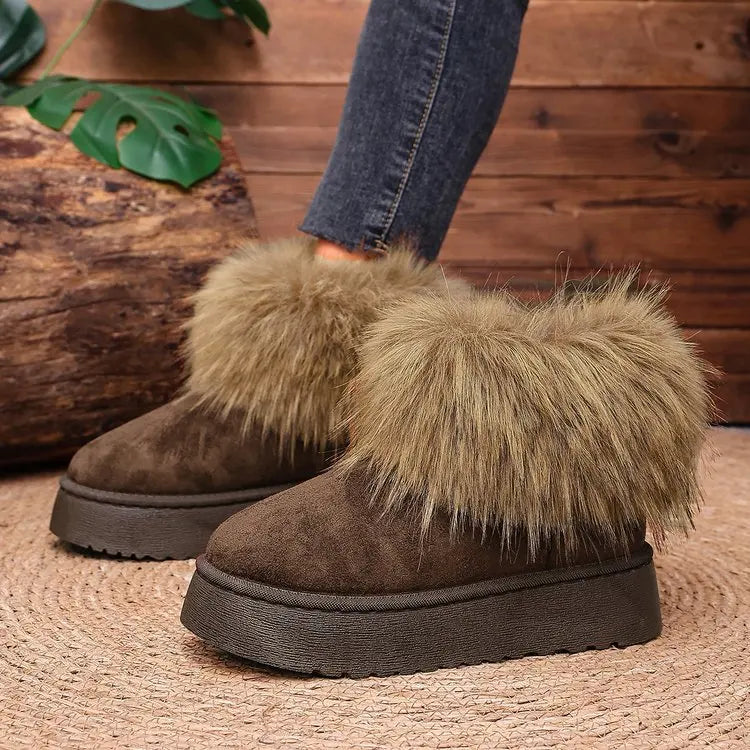 Golden Aura Boots